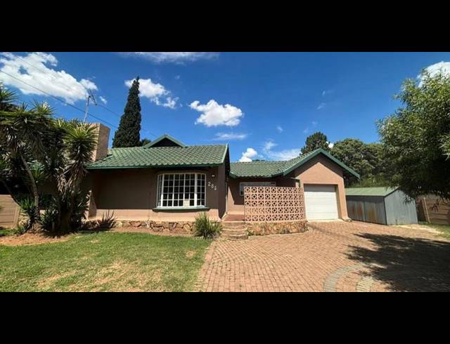 3 BEDROOM PROPERTY TO RENT IN MONDEOR